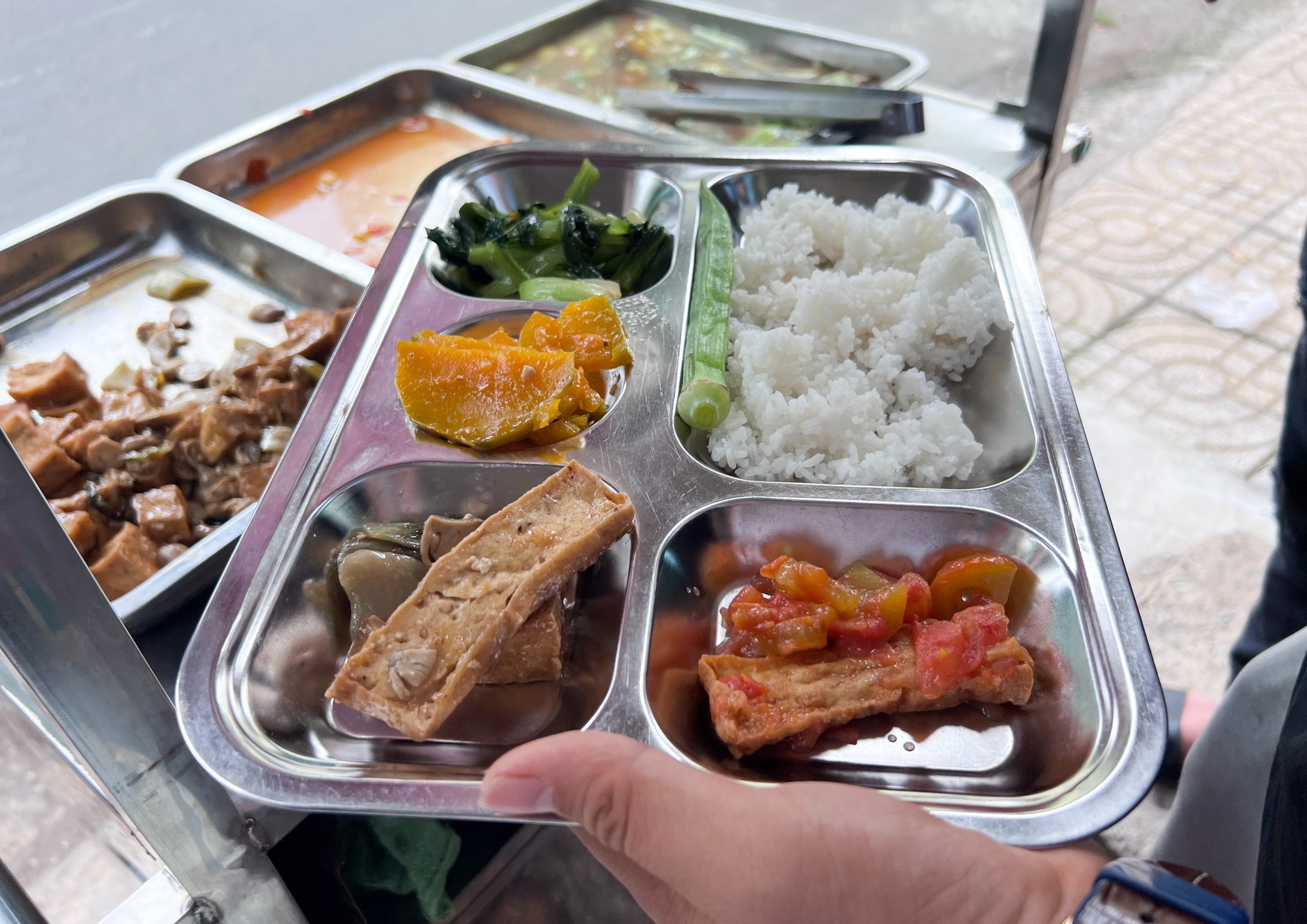 Ресторан 0 донгов, не принимающий пожертвования