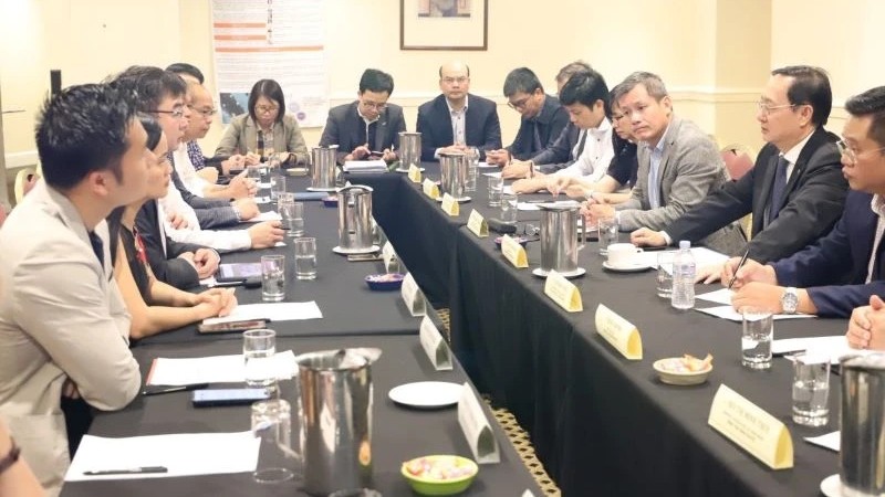 Прошла встреча с вьетнамскими учеными в Австралии