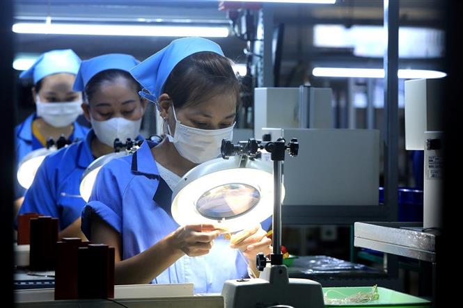 Американская газета Вьетнам становится «магнитом», привлекающим ПИИ в Юго-Восточной Азии