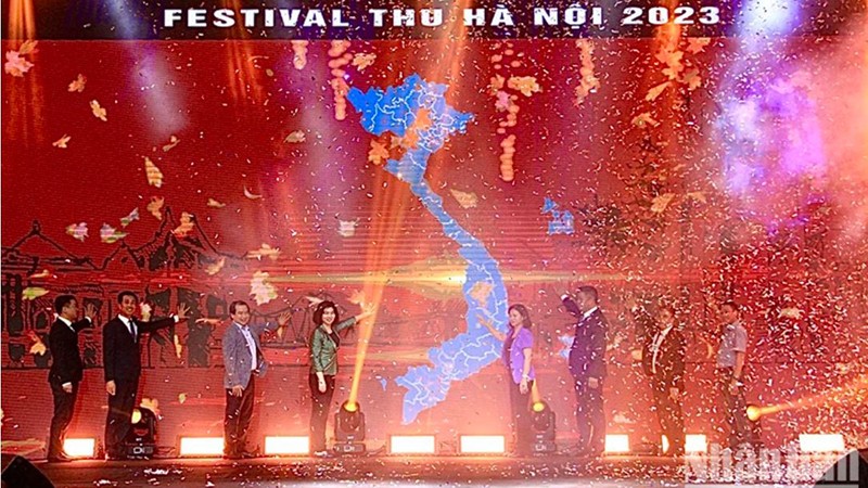 Открылся Фестиваль ханойской осени 2023 года