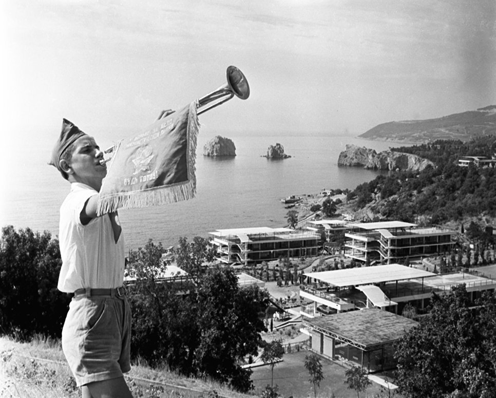 Первые подростки-коммунисты Вьетнама выросли в Москве