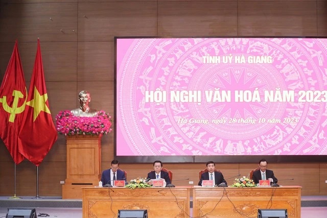 Хазянг обновляет мышление и повышает эффективность государственного управления в сфере культуры