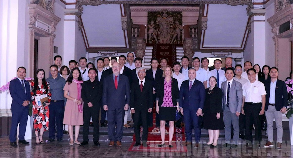 Содействие сотрудничеству между г Хошимином и США в области строительства умного города