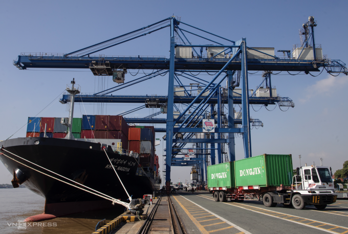 Город Хошимин лидирует в стране по конкурентоспособности логистики