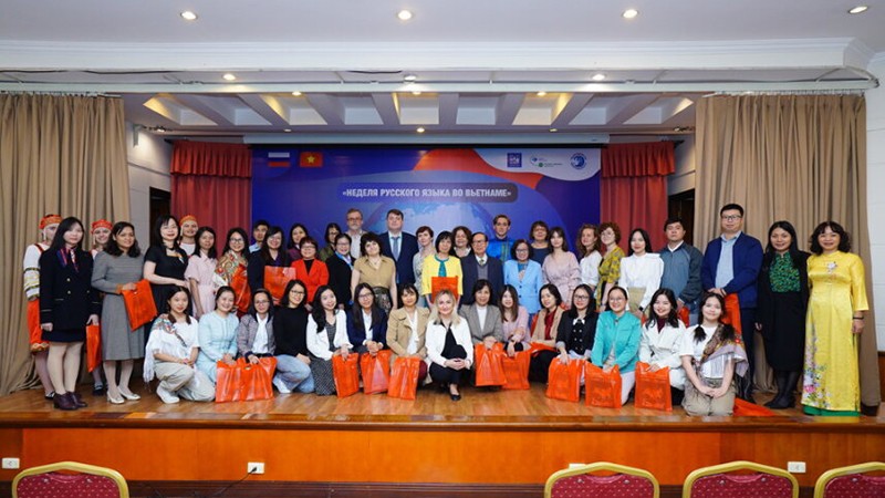Проходит Неделя русского языка во Вьетнаме