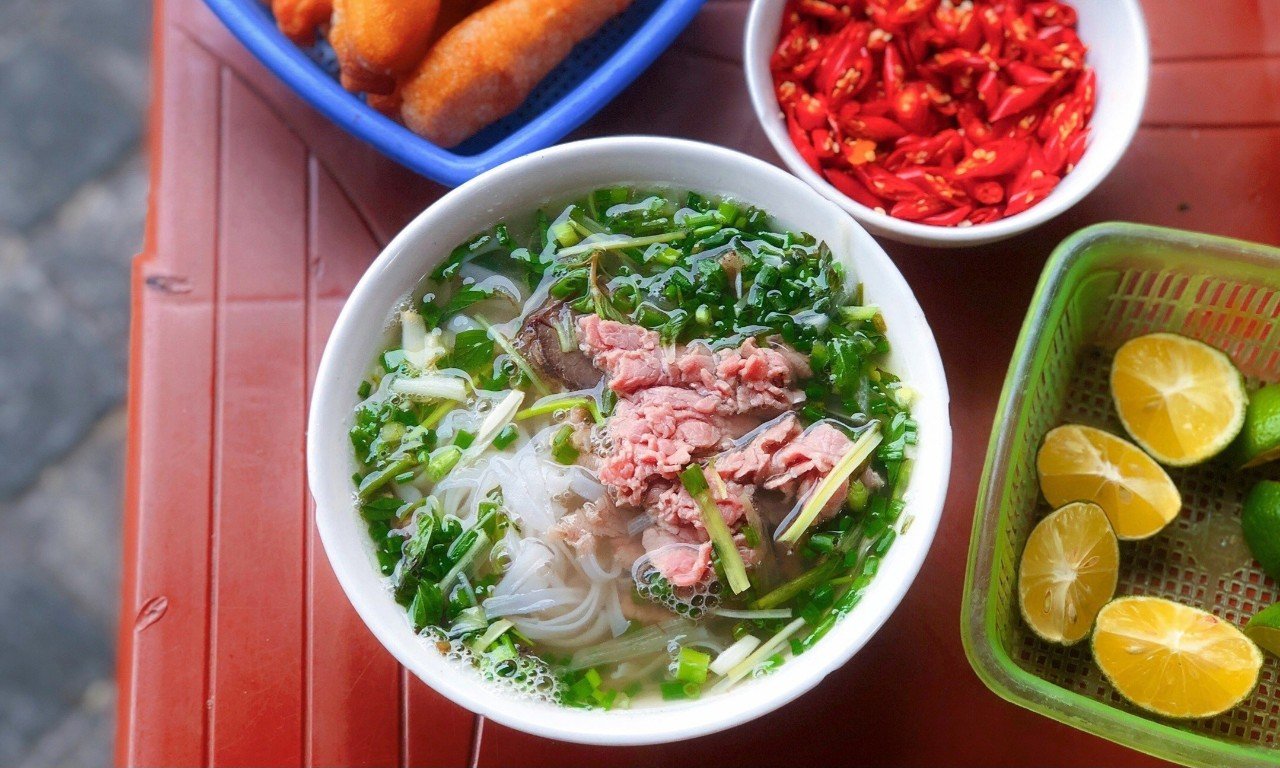 Вьетнамский луп с лапшой и говядиной «фо бо» был признан одним из самых вкусных блюд в мире