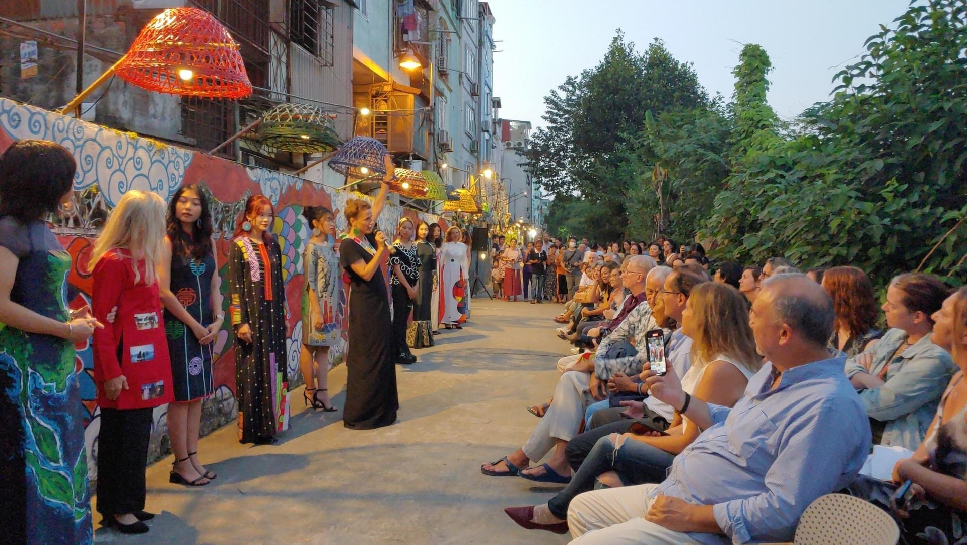 Ханойский фестиваль креативного дизайна привлек много посетителей