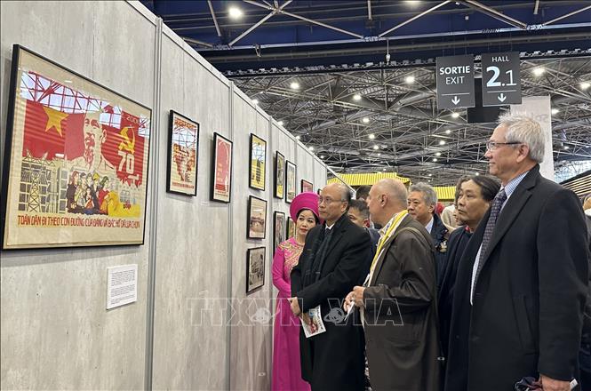 Вьетнамское пространство привлекает внимание посетиелей на Азиатской ярмарке 2023 года во Франции