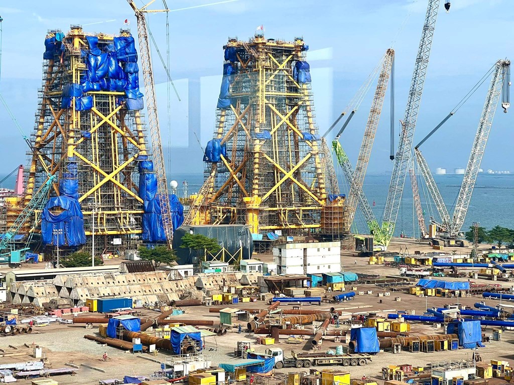ЦИЕМ представляет три экономических сценария на 2024 год