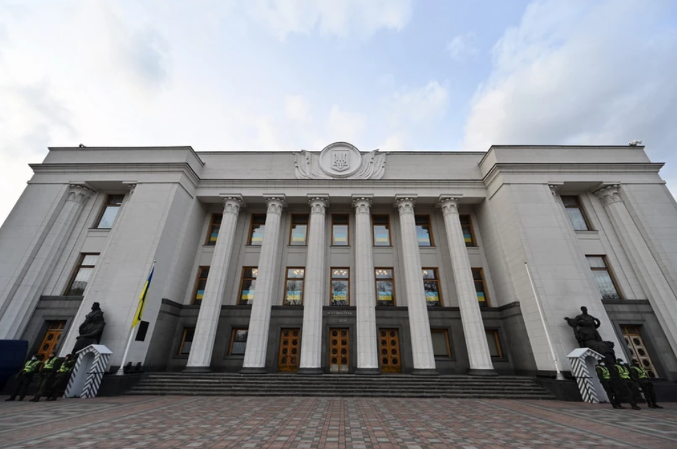 Украина утвердила важные законопроекты для содействия вступлению страны в ЕС