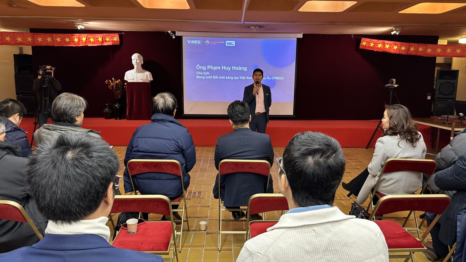 Вьетнамская инновационная сеть начинает свою деятельность во Франции