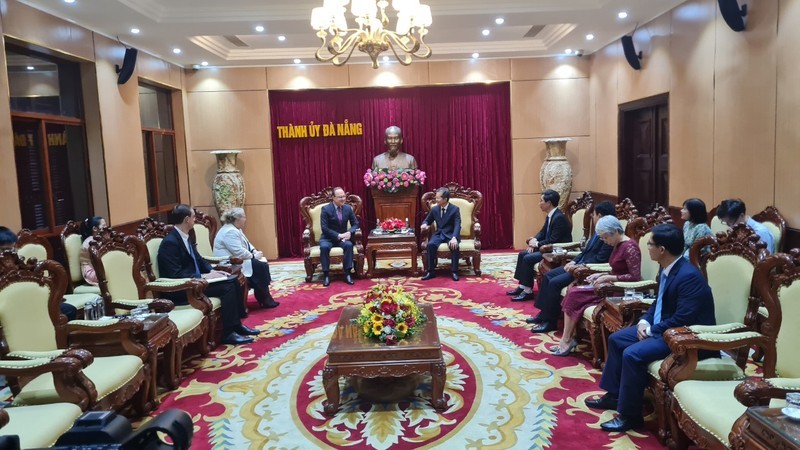 Дананг укрепляет связи и сотрудничество с российскими компаниями