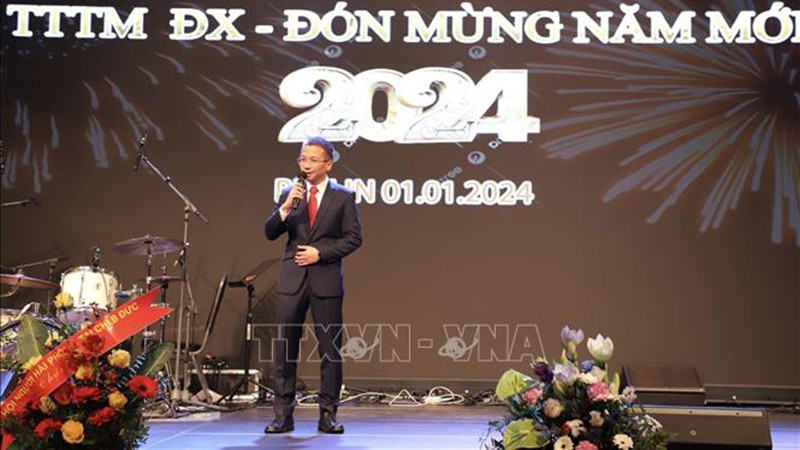 Cообщество вьетнамских предприятий в Берлине провело встречу в начале Нового года