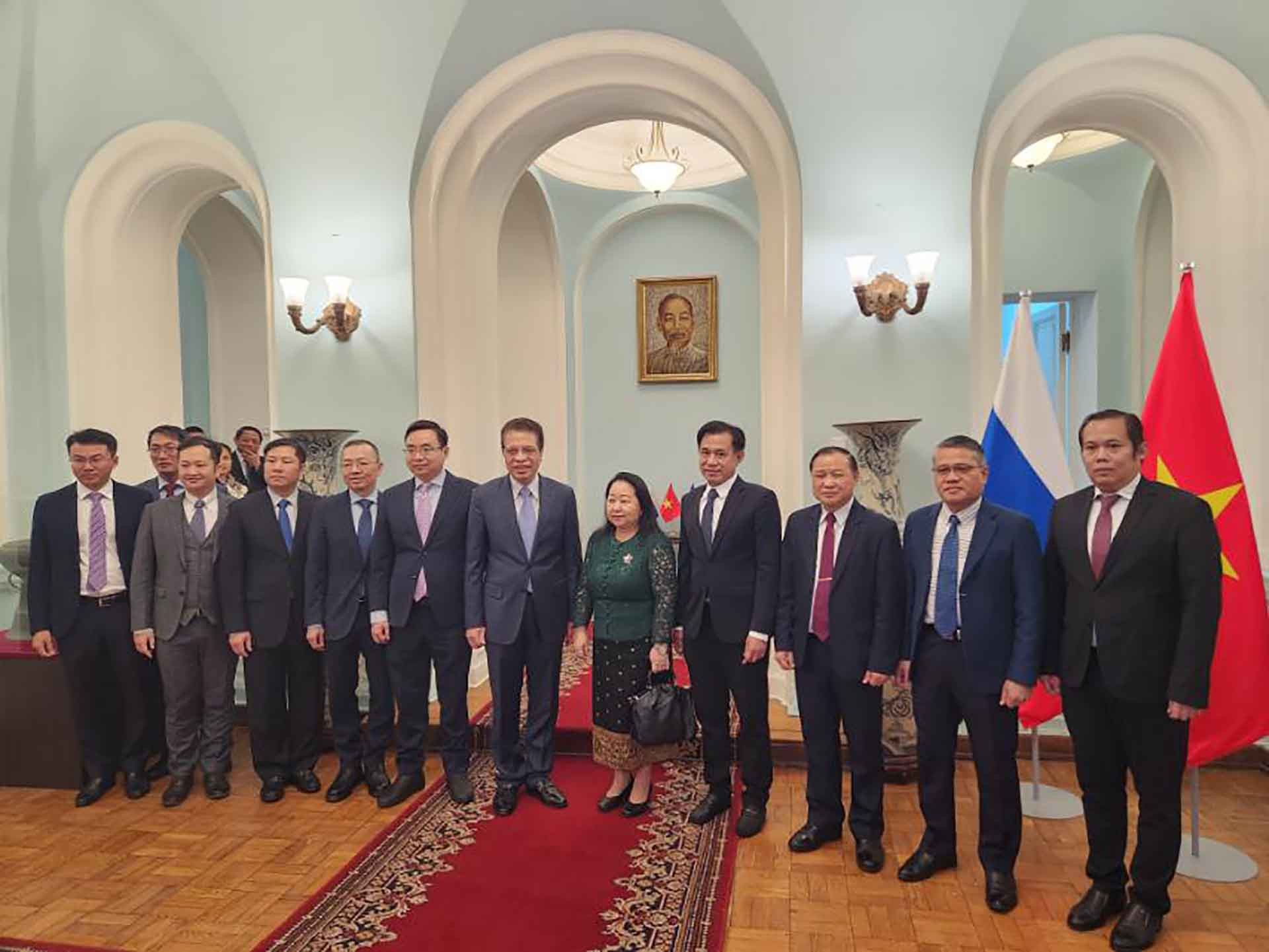 Посольство Лаоса в России поздравило Вьетнам с Новым 2024 годом по лунному календарю
