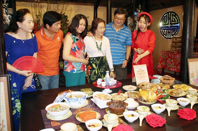 Вьетнамские туристы отдают приоритет внутренним направлениям во время Лунного Нового 2024 года