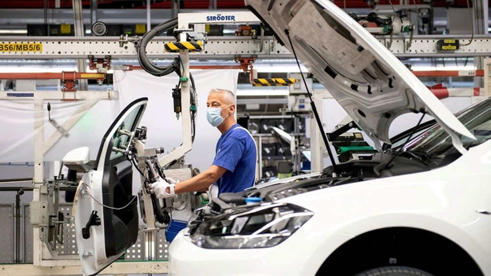 Германия стала третьей по величине экономикой мира, обогнав Японию