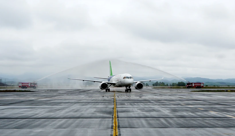Выставка коммерческих самолетов Comac Airshow впервые во Вьетнаме
