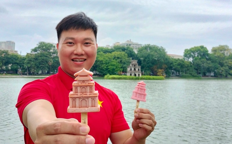 Мороженное в виде достопримечательности Ханоя