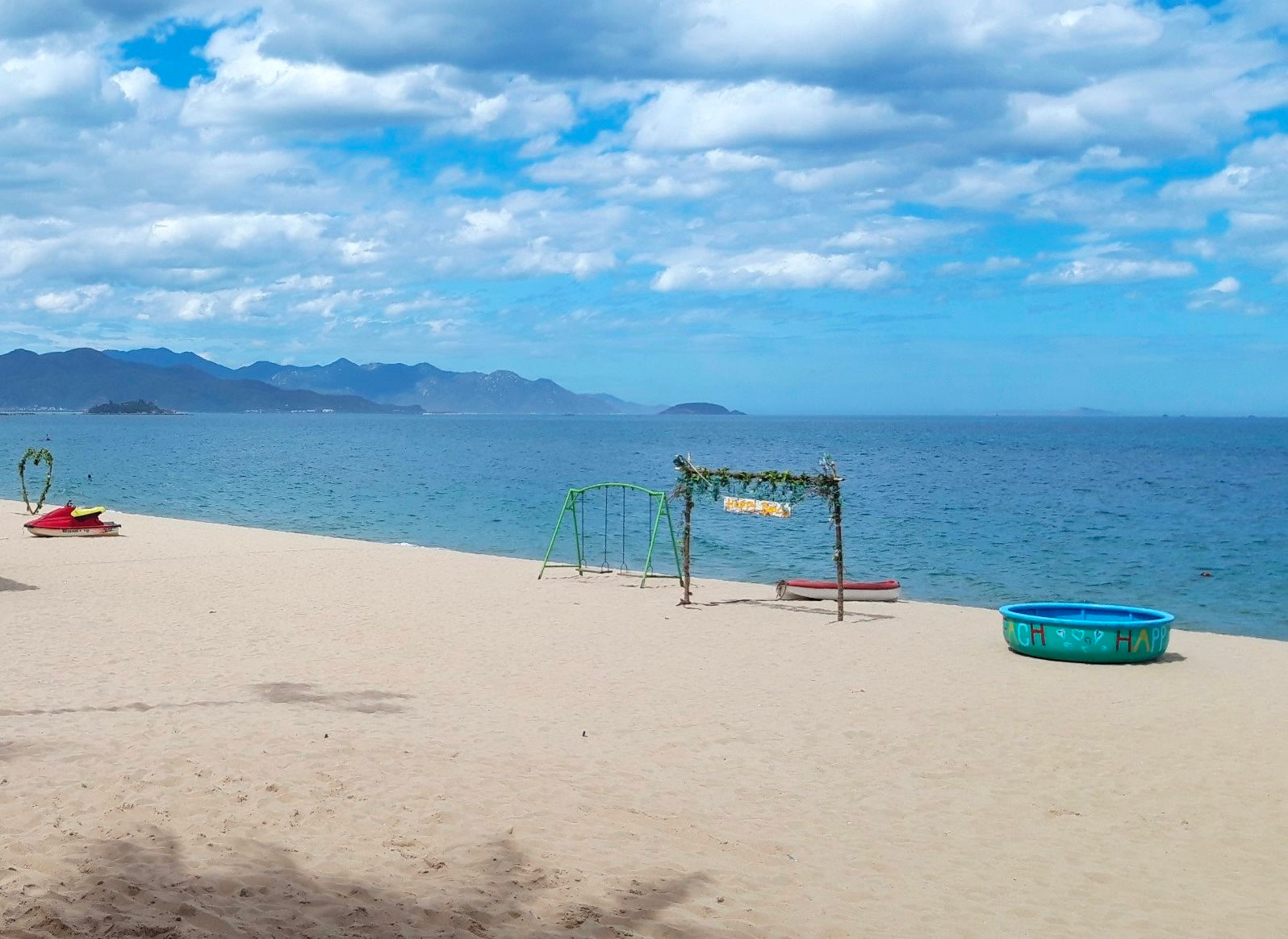 Куангнинь Вандон запрещает пластиковые изделия в пяти островных общинах