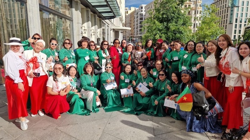 Впервые делегация вьетнамской диаспоры участвует в Глобальном женском саммите