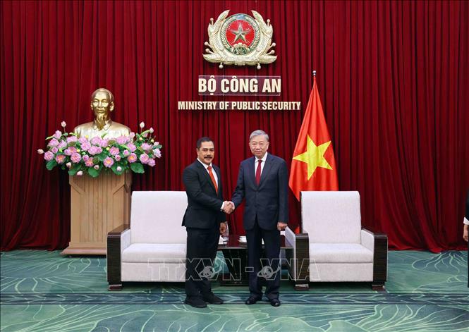 Активизация сотрудничества между Вьетнамом и Индонезией в сферах безопасности и борьбы с преступностью
