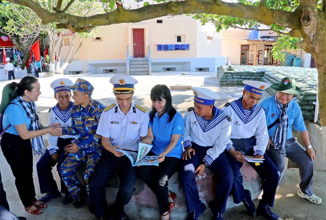 Мирный Чыонгша