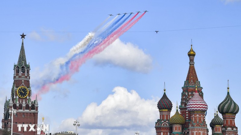 Поздравительные телеграммы в связи с Днем России