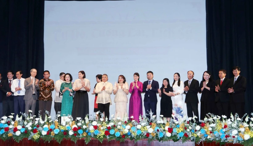 В городе Хошимине отпраздновали 48-летие со дня установления дипломатических отношений между Вьетнамом и Филиппинами