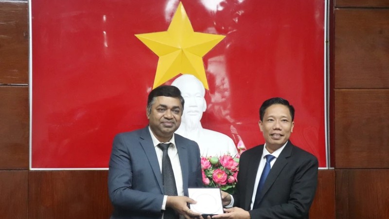 Кантхо и Индия укрепляют сотрудничество в сферах туризма, образования и культуры