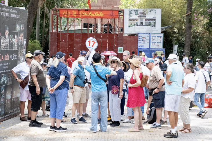 Американские туристы много тратят во Вьетнаме