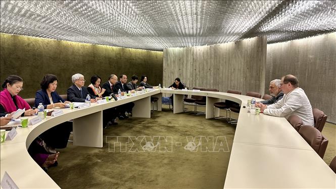 Продвижение отношений дружбы и сотрудничества между Вьетнамом и Францией