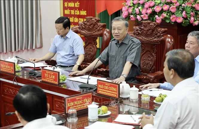 Необходимо осуществить реструктуризацию экономики для успешного выполнения намеченных целей