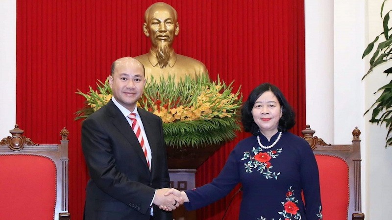 Укрепление сотрудничества между КПВ и НПК в работе с народными массами