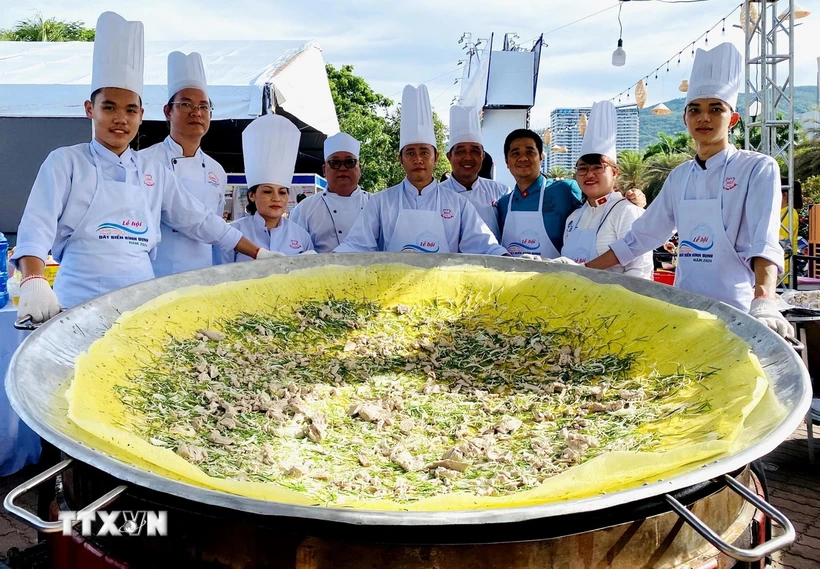 Открылся кулинарный фестиваль морских деликатесов в провинции Биньдинь