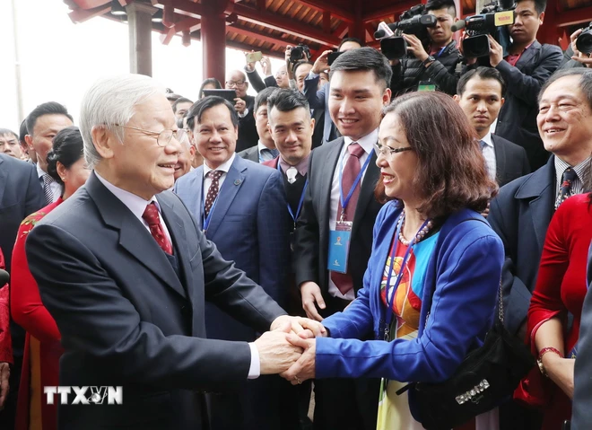 Глубокие чувства вьетнамцев за рубежом к Генеральному секретарю ЦК КПВ Нгуен Фу Чонгу
