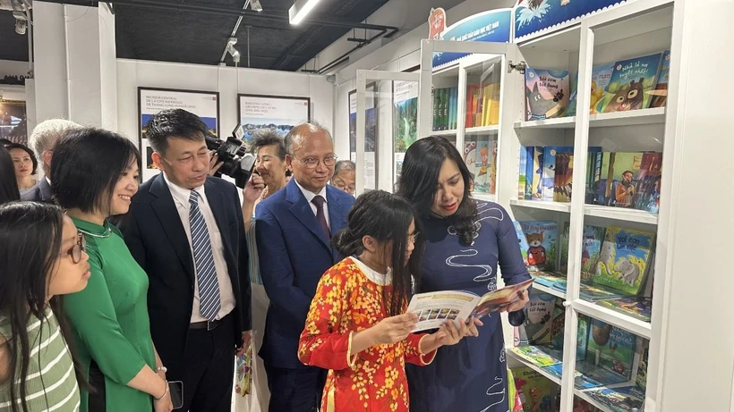 Открытие «Дня чести вьетнамского языка» - распространение вьетнамской культуры во Франции