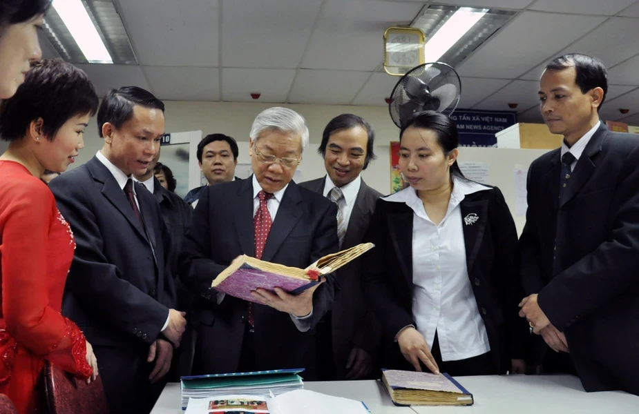 Особая привязанность Генерального секретаря партии Нгуен Фу Чонг партии к вьетнамской революционной прессе