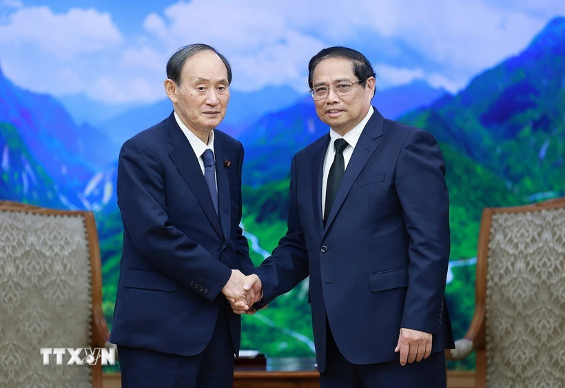 Премьер-министр Вьетнама принял специального посланника премьер-министра Японии