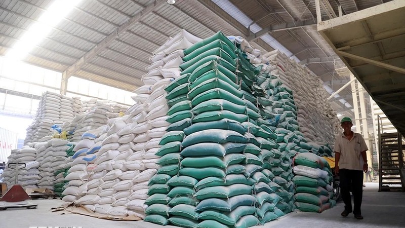 Вьетнам по-прежнему сохраняет 1-ю позицию по экспорту риса в Сингапур