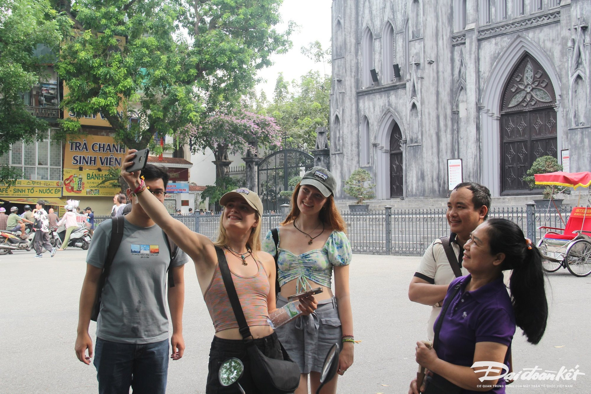 Туристический поток в Ханой за первые 7 месяцев 2024 года увеличился более чем на 33