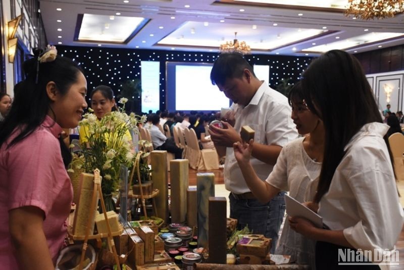 Поиск возможностей для экспорта товаров на рынки Японии, Европы и Америки