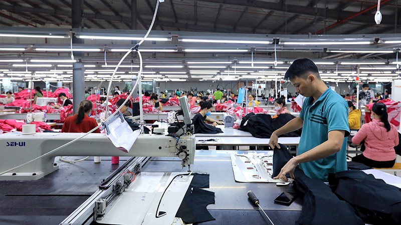 Впервые в году стоимость экспорта текстильно-швейных изделий за месяц превысила 4 млрд долларов США