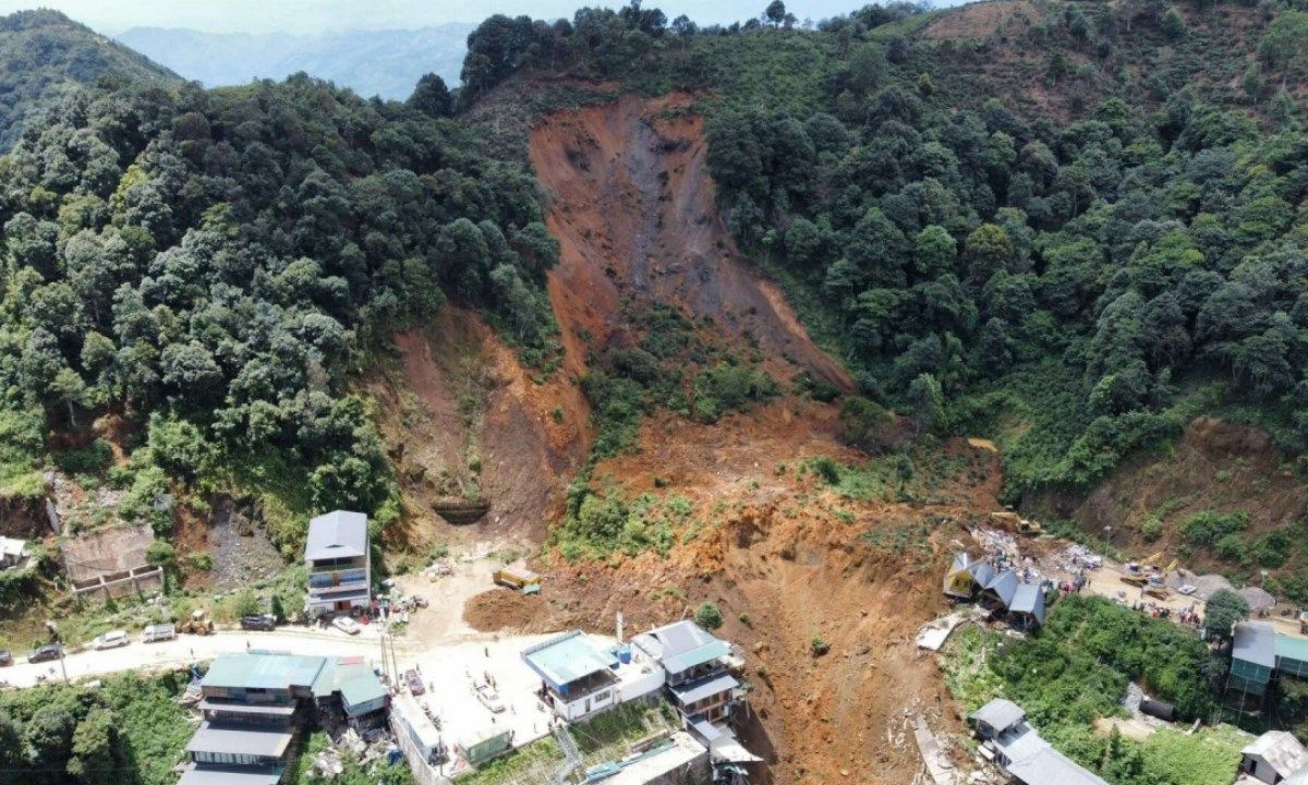 Ограничение потока туристов в Тасуа после оползня