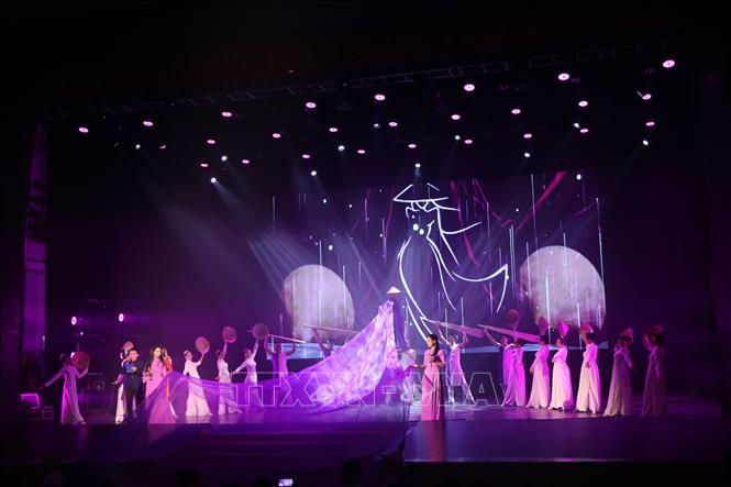 Открылся международный танцевальный фестиваль в провинции Тхыатхиен-Хюэ