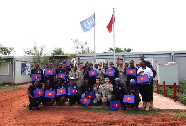 Полевой госпиталь откликнулся на Традиционный День создания Вьетнамской народной милиции