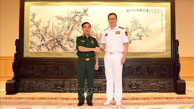 Министр обороны Фан Ван Жанг провел двустороннюю встречу с Министром обороны Китая Донг Цзюнем