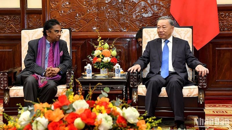 Вьетнам придает большое значение давним отношениям традиционной дружбы со Шри-Ланкой