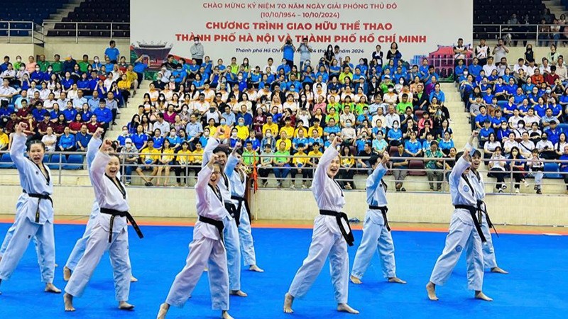 Состоялся спортивный обмен между г Ханоем и г Хошимином