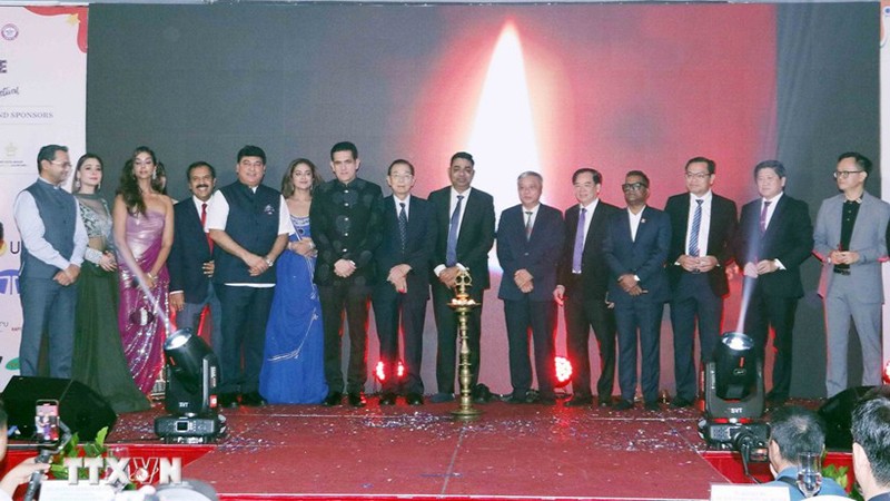 Во Вьетнаме прошел Фестиваль «Привет, Вьетнам»