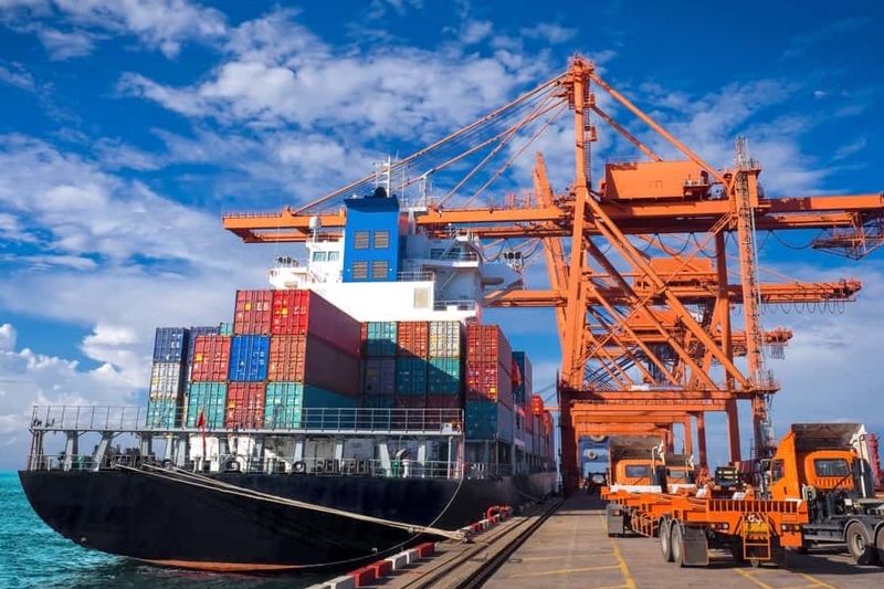 Внешнеторговый оборот Вьетнама превысил 70 миллиардов долларов США